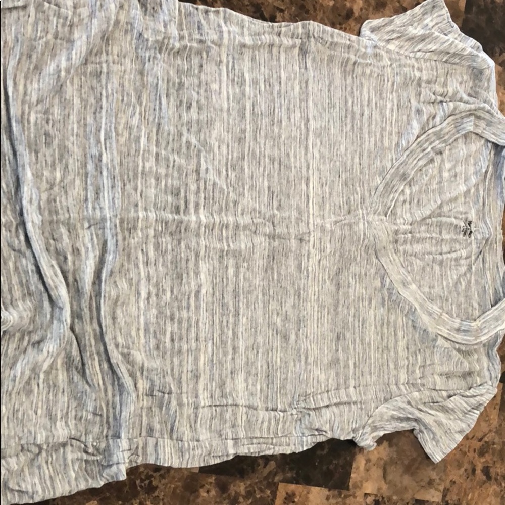Gray t-shirt